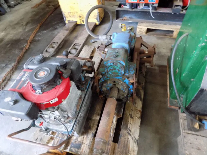 Drilling rig Diversen Sandvik Atlas copco Halco Drill Head rock bit 3.5 and 4 inch: picture 10
