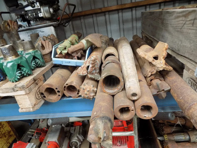Drilling rig Diversen Sandvik Atlas copco Halco Drill Head rock bit 3.5 and 4 inch: picture 12