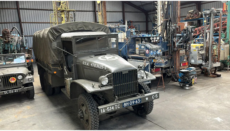 GMC CCKW 353 CCKW 353 Banjo axle GMC CCKW 353 Banjo axle - Box truck: picture 1 GMC CCKW 353 CCKW 353 Banjo axle GMC CCKW 353 Banjo axle - Box truck: picture 1