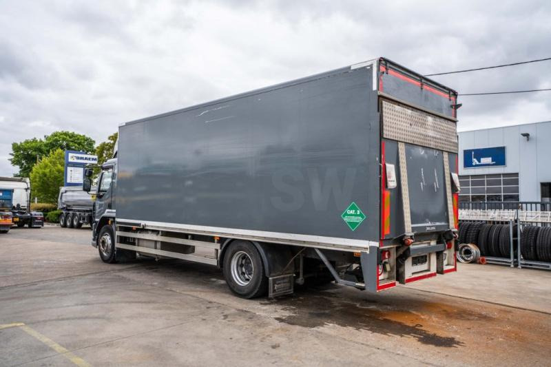 DAF LF 55.220(19 T-E6 )+DHOLLANDIA 2TON - Box truck: picture 5 DAF LF 55.220(19 T-E6 )+DHOLLANDIA 2TON - Box truck: picture 5