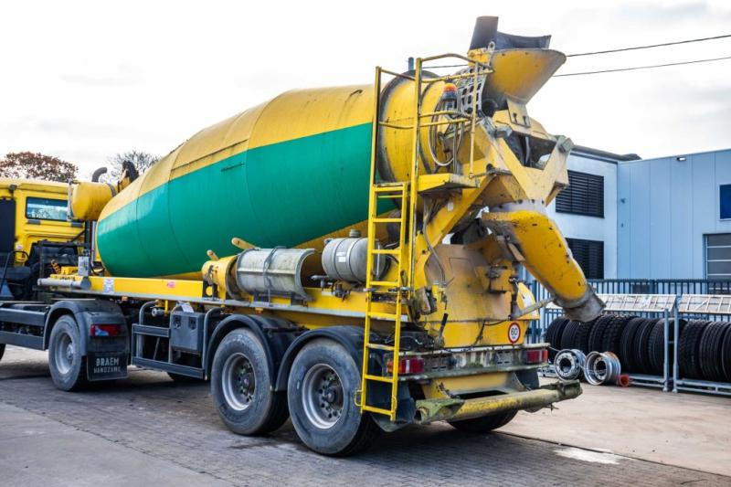 DE BUF BETON MIXER/MISCHER/MALAXEUR12M³ - Concrete mixer semi-trailer: picture 4 DE BUF BETON MIXER/MISCHER/MALAXEUR12M³ - Concrete mixer semi-trailer: picture 4