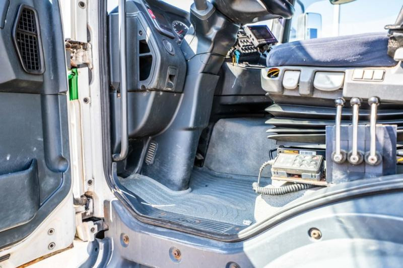 Hook lift truck MAN TGA 26.430 LL: picture 7