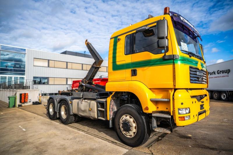 MAN TGA 33.430 BL - Hook lift truck: picture 3 MAN TGA 33.430 BL - Hook lift truck: picture 3