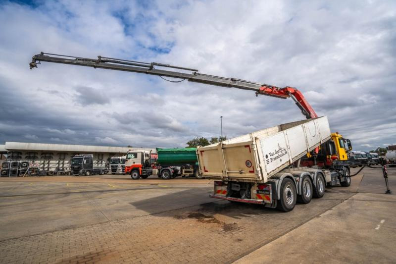 MAN TGS 32.400 BL + Fassi 245A/5x - Tipper, Crane truck: picture 4 MAN TGS 32.400 BL + Fassi 245A/5x - Tipper, Crane truck: picture 4