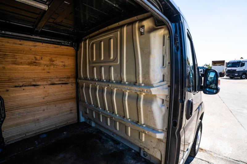 Small van Peugeot BOXER 2.0 HDI: picture 8