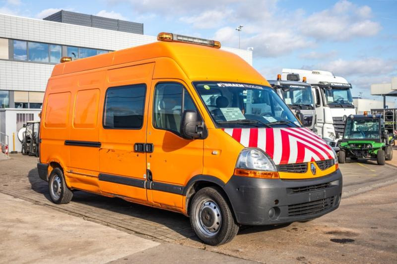 Renault MASTER 2.5 DCI - Panel van: picture 2 Renault MASTER 2.5 DCI - Panel van: picture 2