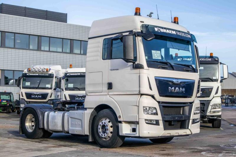 MAN TGX 18.440 XLX BLS + INTARDER - Tractor unit: picture 3 MAN TGX 18.440 XLX BLS + INTARDER - Tractor unit: picture 3