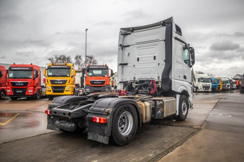 Mercedes ACTROS 1845 HAD+KIPHYDR. - Tractor unit: picture 3 Mercedes ACTROS 1845 HAD+KIPHYDR. - Tractor unit: picture 3