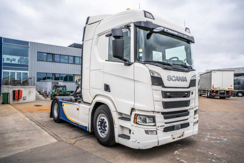 Scania R450 + KIPHYDR. - Tractor unit: picture 2 Scania R450 + KIPHYDR. - Tractor unit: picture 2