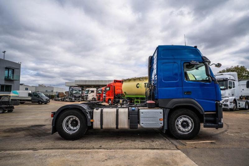 Volvo FM 420 + KIPHYDR. - Tractor unit: picture 3 Volvo FM 420 + KIPHYDR. - Tractor unit: picture 3