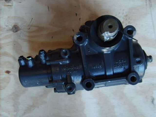 Mercedes-Benz LS8 A6464602000/70 / 646460200/6464600400/646460040080 - Steering gear for Truck: picture 1 Mercedes-Benz LS8 A6464602000/70 / 646460200/6464600400/646460040080 - Steering gear for Truck: picture 1