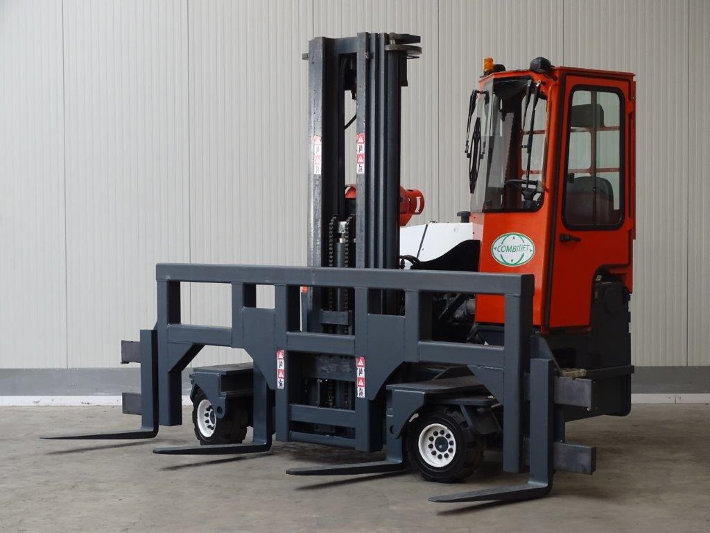 Combilift C3500 / Amlift C35 - TRIPLEX - 4-way reach truck: picture 3 Combilift C3500 / Amlift C35 - TRIPLEX - 4-way reach truck: picture 3