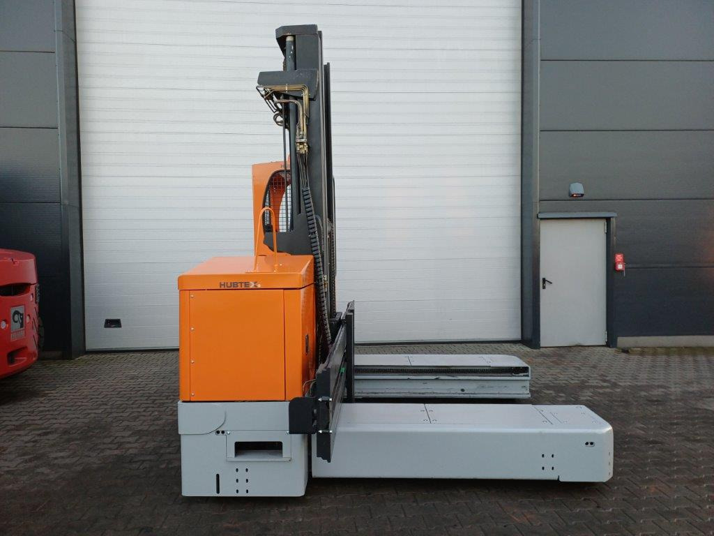 Hubtex MQ40 - TRIPLEX - 4-way reach truck: picture 4 Hubtex MQ40 - TRIPLEX - 4-way reach truck: picture 4