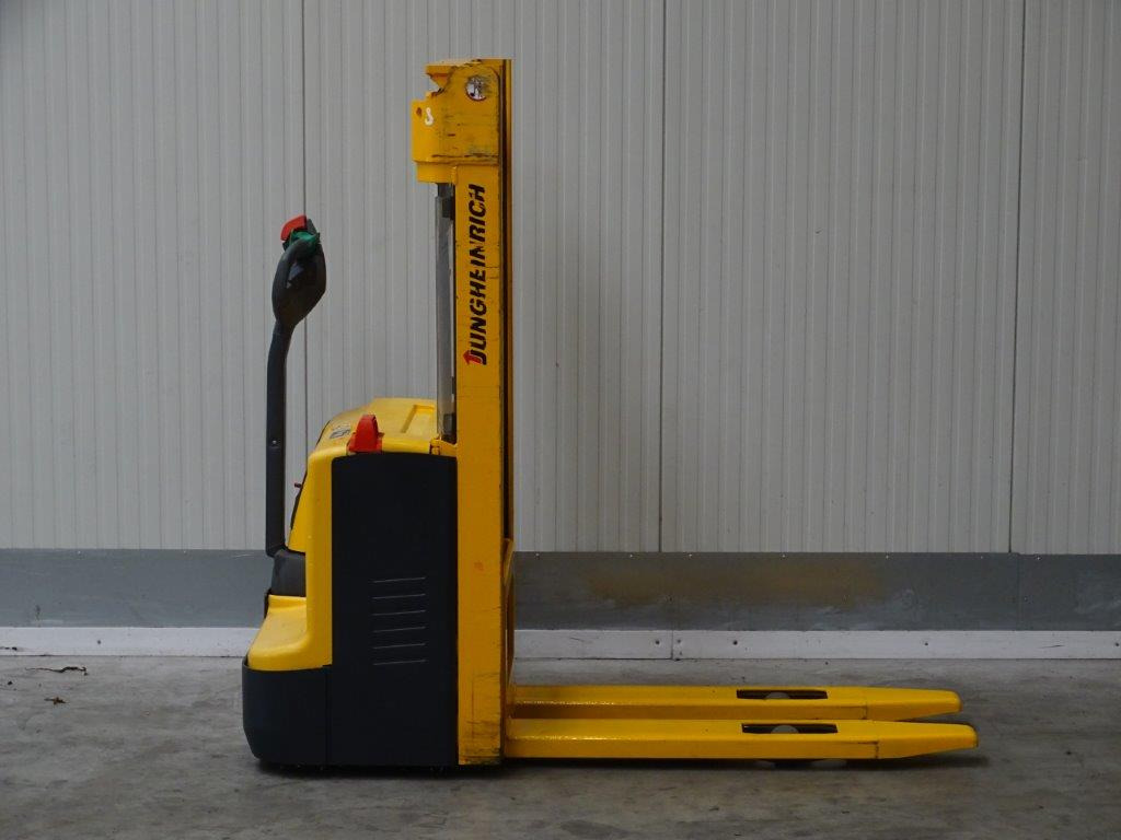 Jungheinrich EJC110 - NEU BATTERIE - Stacker: picture 3 Jungheinrich EJC110 - NEU BATTERIE - Stacker: picture 3