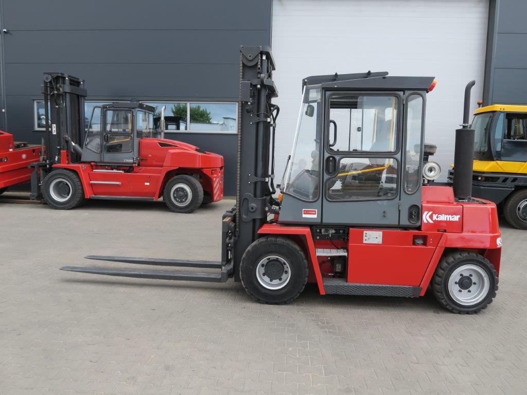 Kalmar DCD55-6H - Diesel forklift: picture 1 Kalmar DCD55-6H - Diesel forklift: picture 1