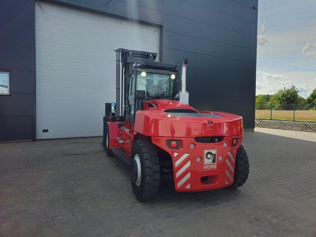 Kalmar DCG160-12 - Diesel forklift: picture 5 Kalmar DCG160-12 - Diesel forklift: picture 5