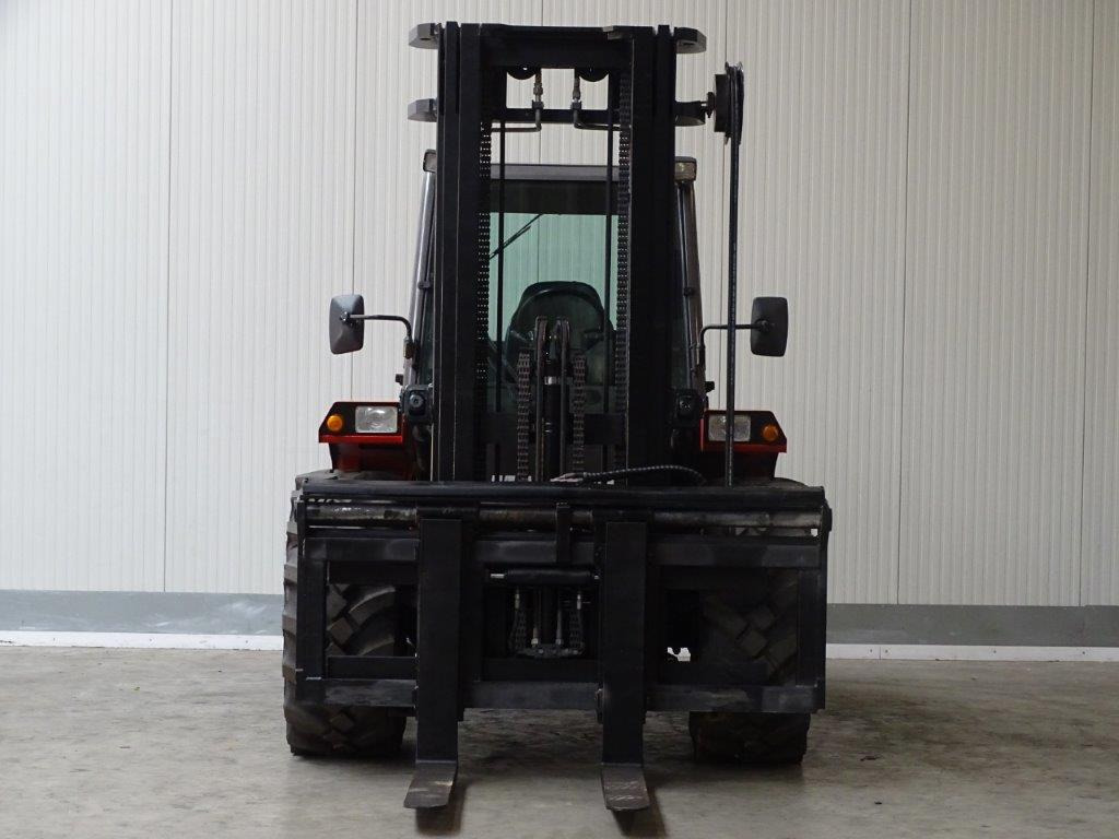 Manitou M50-4P - TRIPLEX - 4x4 - Rough terrain forklift: picture 5 Manitou M50-4P - TRIPLEX - 4x4 - Rough terrain forklift: picture 5