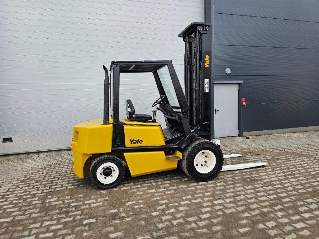 Yale GDP40LF - Diesel forklift: picture 4 Yale GDP40LF - Diesel forklift: picture 4
