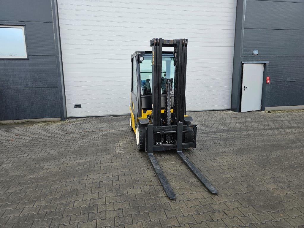 Yale GLP30VX - TRIPLEX - Forklift: picture 4 Yale GLP30VX - TRIPLEX - Forklift: picture 4