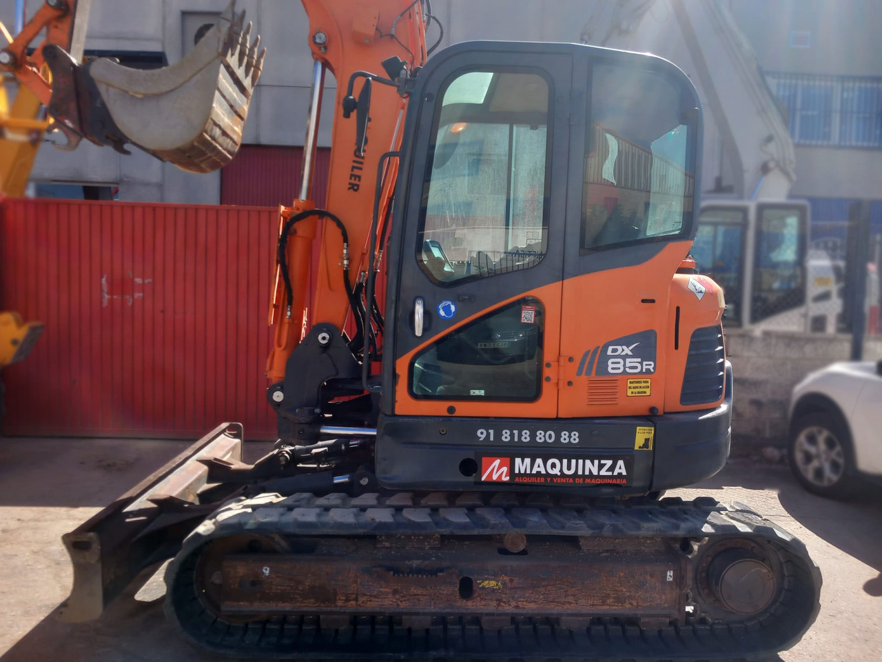 DOOSAN DX85R-3 - Mini excavator: picture 1 DOOSAN DX85R-3 - Mini excavator: picture 1