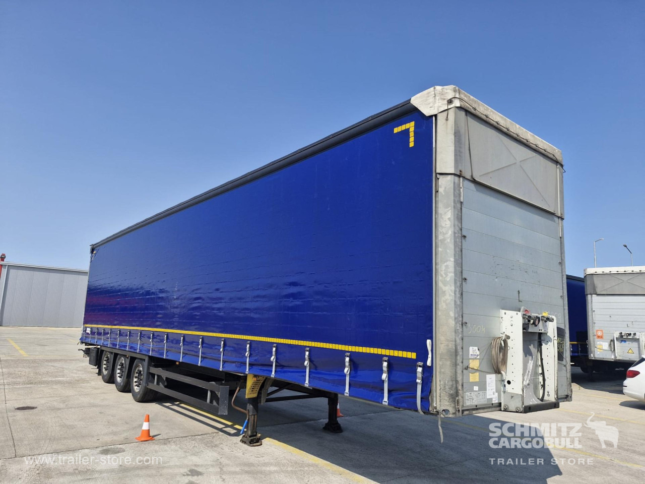 SCHMITZ Curtainsider Varios - Curtainsider semi-trailer: picture 1 SCHMITZ Curtainsider Varios - Curtainsider semi-trailer: picture 1