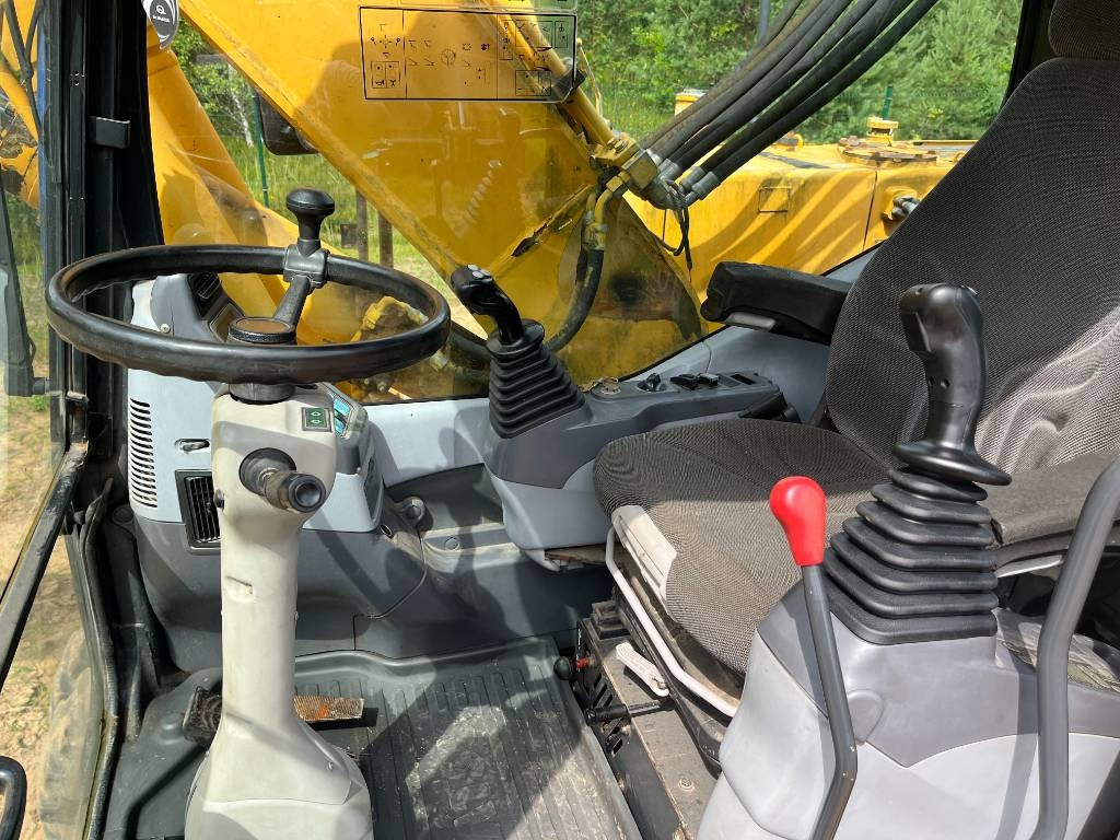 Komatsu PW 160 ES-7K  - Wheel excavator: picture 5 Komatsu PW 160 ES-7K  - Wheel excavator: picture 5