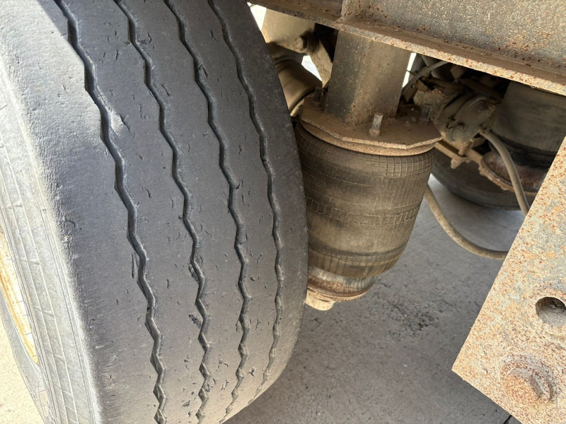 Tipper semi-trailer Fruehauf ONCRK22-110A (REMORQUE FRANCAIS / FRENCH TRAILER / DRUM BRAKES / FREINS TAMBOURS): picture 9