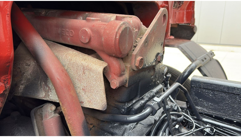 Tipper Iveco Eurotech 240 E 42 (POMPE MANUELLE / MANUAL PUMP / MANUAL GEARBOX / BOITE MANUELLE): picture 15