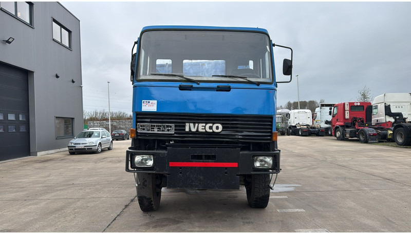 Iveco Magirus 170 - 23 (GRAND PONT / LAMES / PARFAIT ETAT / 4x4) - Tipper: picture 2 Iveco Magirus 170 - 23 (GRAND PONT / LAMES / PARFAIT ETAT / 4x4) - Tipper: picture 2