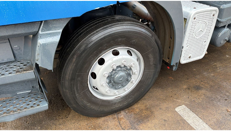 Vacuum truck Mercedes-Benz ACTROS 2531 (16000 L / GRAND PONT / EPS / 6X2 / 3 PEDALES / V6): picture 8