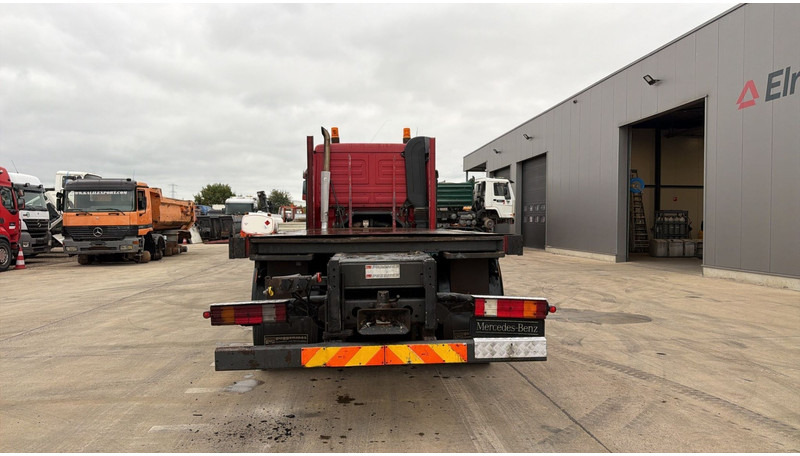 Mercedes-Benz Actros 2644 (EPS / GRAND PONT / 3 PEDALES / V6 / PARFAIT ETAT / MP2) - Dropside/ Flatbed truck: picture 5 Mercedes-Benz Actros 2644 (EPS / GRAND PONT / 3 PEDALES / V6 / PARFAIT ETAT / MP2) - Dropside/ Flatbed truck: picture 5