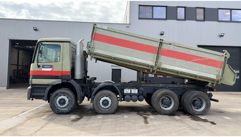 Tipper Mercedes-Benz Actros 3235 (EPS / LAMES / GRAND PONT / STEEL SUSP. / 3 PEDALES / MP1): picture 7 Tipper Mercedes-Benz Actros 3235 (EPS / LAMES / GRAND PONT / STEEL SUSP. / 3 PEDALES / MP1): picture 7