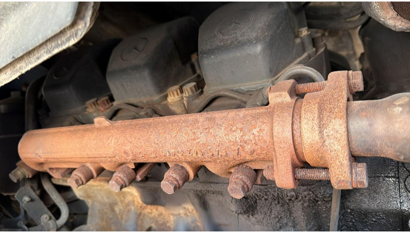 Tipper Mercedes-Benz Actros 3235 (EPS / LAMES / GRAND PONT / STEEL SUSP. / 3 PEDALES / MP1): picture 16 Tipper Mercedes-Benz Actros 3235 (EPS / LAMES / GRAND PONT / STEEL SUSP. / 3 PEDALES / MP1): picture 16