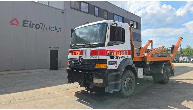 Mercedes-Benz Atego 1823 (BIG AXLE / STEEL SUSP. / LAMES / BOITE MANUELLE / MANUAL GETRIEBE) - Container transporter/ Swap body truck: picture 1 Mercedes-Benz Atego 1823 (BIG AXLE / STEEL SUSP. / LAMES / BOITE MANUELLE / MANUAL GETRIEBE) - Container transporter/ Swap body truck: picture 1
