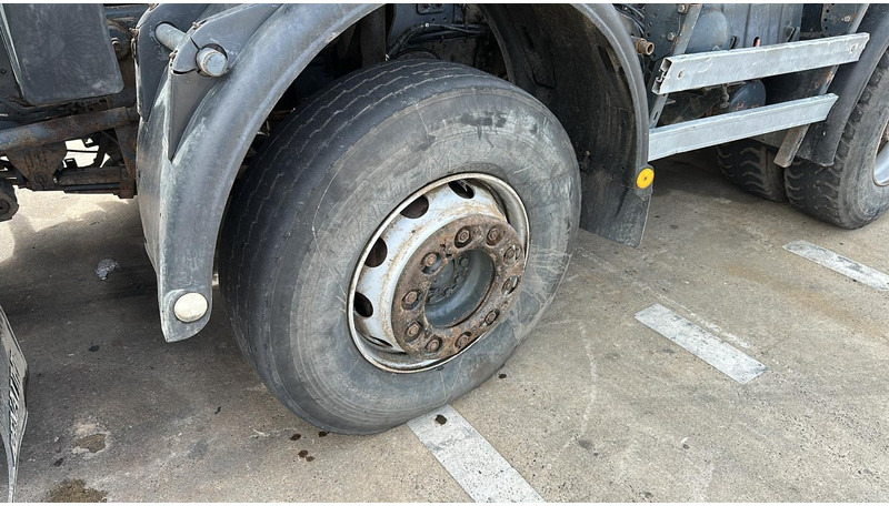 Tipper Renault KERAX 420 (BOITE MANUELLE / MANUAL GEARBOX / LAMES / GRAND PONT / GRAND BENNE): picture 9