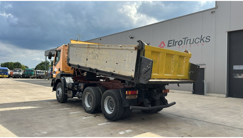 Tipper Renault Kerax 385 (POMPE MANUELLE / MANUAL PUMP / 6X4 / LAMES / GRAND PONT): picture 6