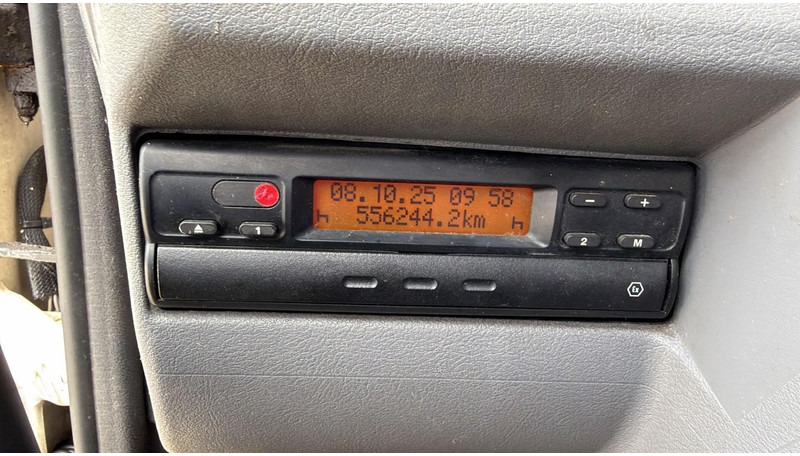 Dropside/ Flatbed truck Renault Midlum 270 (18 TONNES / BOITE MANUELLE / MANUAL GEARBOX / GOOD CONDITION): picture 14 Dropside/ Flatbed truck Renault Midlum 270 (18 TONNES / BOITE MANUELLE / MANUAL GEARBOX / GOOD CONDITION): picture 14