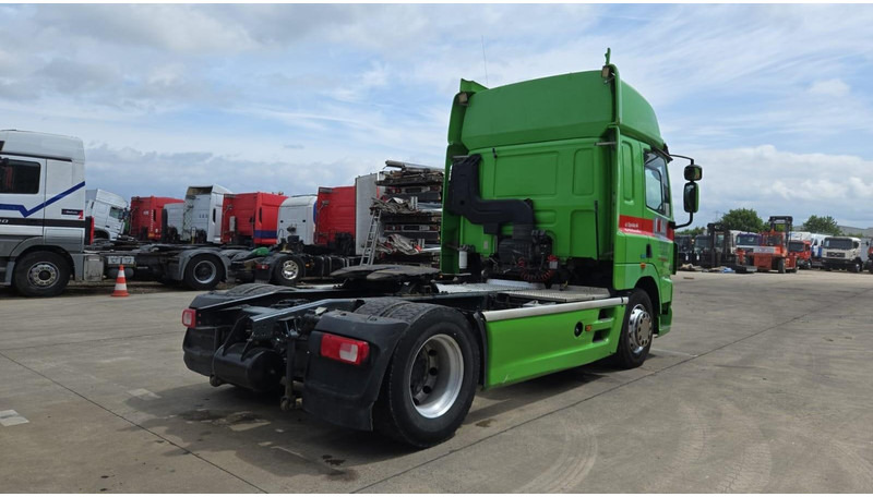 DAF CF 85.460 (ATE / TRES PROPRE / PARFAIT ETAT / AIRCO) - Tractor unit: picture 5 DAF CF 85.460 (ATE / TRES PROPRE / PARFAIT ETAT / AIRCO) - Tractor unit: picture 5