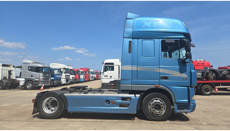 DAF XF 105.460 (BOITE MANUELLE / MANUAL GEARBOX / PARFAIT ETAT / TRES PROPRE) - Tractor unit: picture 4 DAF XF 105.460 (BOITE MANUELLE / MANUAL GEARBOX / PARFAIT ETAT / TRES PROPRE) - Tractor unit: picture 4