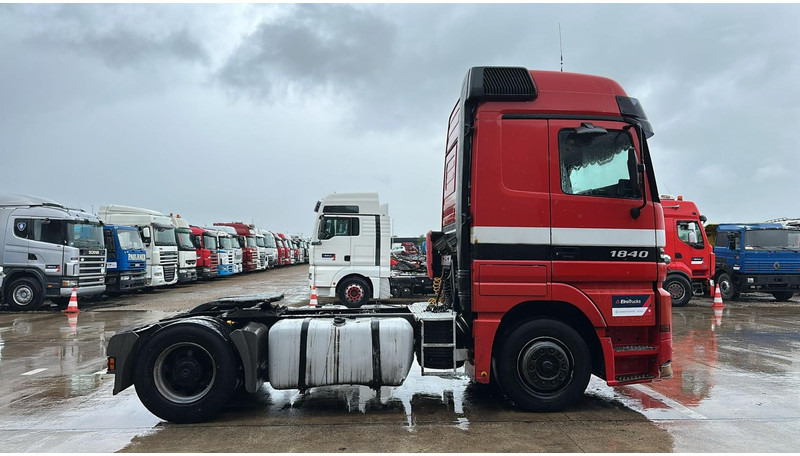 Mercedes-Benz Actros 1840 (EPS / GRAND PONT / V6 / BIG AXLE / 3 PEDALES) - Tractor unit: picture 4 Mercedes-Benz Actros 1840 (EPS / GRAND PONT / V6 / BIG AXLE / 3 PEDALES) - Tractor unit: picture 4