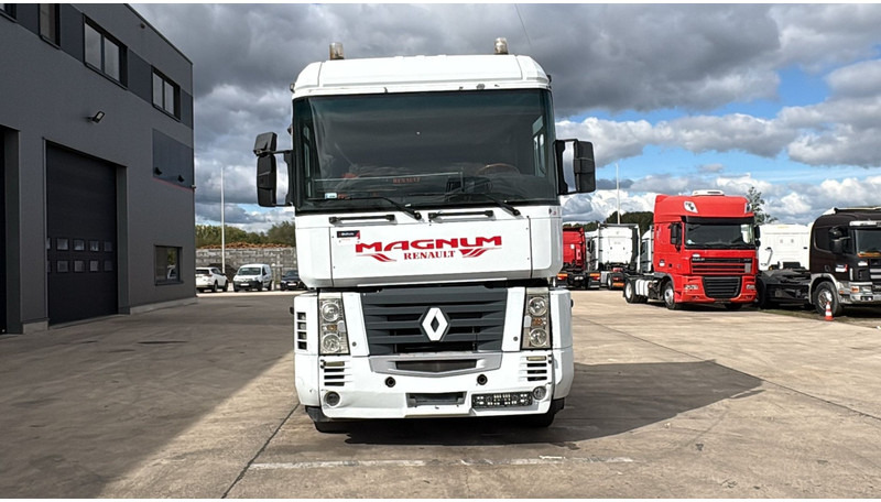 Renault AE 440 Magnum E-tech - Tractor unit: picture 2 Renault AE 440 Magnum E-tech - Tractor unit: picture 2