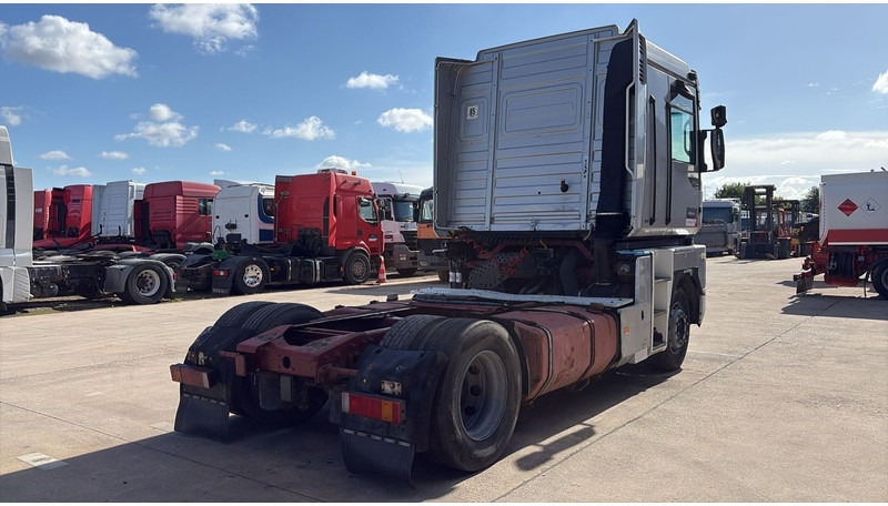 Renault Magnum 430 (POMPE MANUELLE / MANUAL PUMP / BOITE MANUELLE) - Tractor unit: picture 4 Renault Magnum 430 (POMPE MANUELLE / MANUAL PUMP / BOITE MANUELLE) - Tractor unit: picture 4