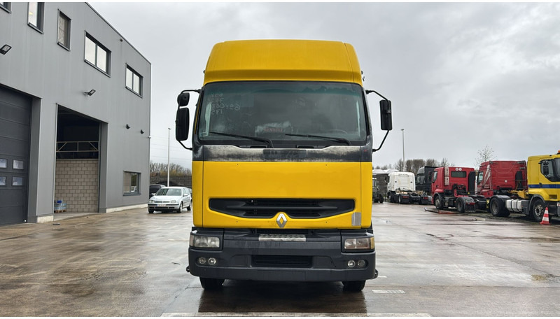 Renault Premium 400 (GRAND PONT / POMPE MANUELLE / PARFAIT) - Tractor unit: picture 3 Renault Premium 400 (GRAND PONT / POMPE MANUELLE / PARFAIT) - Tractor unit: picture 3