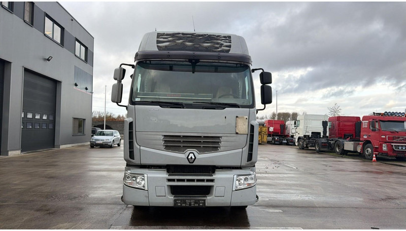 Renault Premium 450 (BOITE MANUELLE / MANUALGEARBOX) - Tractor unit: picture 2 Renault Premium 450 (BOITE MANUELLE / MANUALGEARBOX) - Tractor unit: picture 2