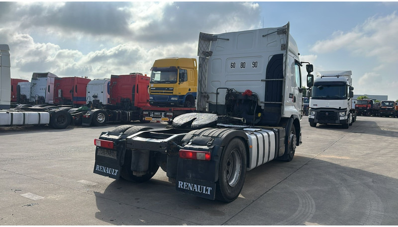 Renault Premium 450 DXI (BOITE MANUELLE / MANUAL GEARBOX) - Tractor unit: picture 5 Renault Premium 450 DXI (BOITE MANUELLE / MANUAL GEARBOX) - Tractor unit: picture 5