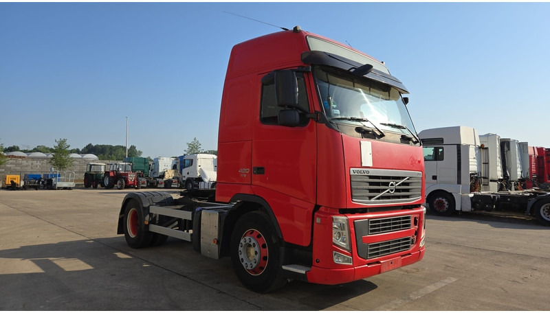 Volvo FH 420 (CLEAN TRUCK / GOOD CONDITION / CHASSIS GOOD) - Tractor unit: picture 3 Volvo FH 420 (CLEAN TRUCK / GOOD CONDITION / CHASSIS GOOD) - Tractor unit: picture 3