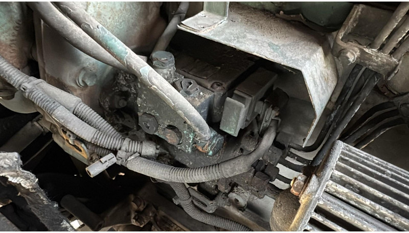 Lease a Volvo FL 220 (MANUAL GEARBOX / BOITE MANUELLE) Volvo FL 220 (MANUAL GEARBOX / BOITE MANUELLE): picture 18 Lease a Volvo FL 220 (MANUAL GEARBOX / BOITE MANUELLE) Volvo FL 220 (MANUAL GEARBOX / BOITE MANUELLE): picture 18