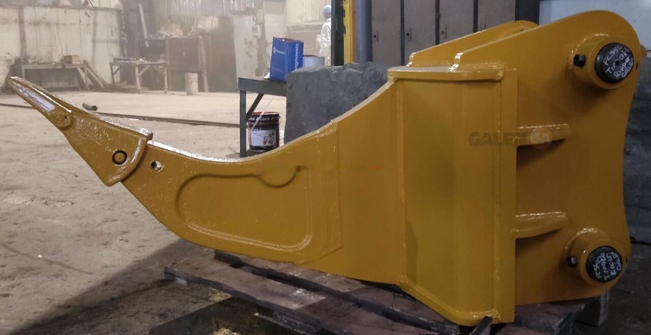 Komatsu PC350 Heavy Duty Rock Ripper - Ripper: picture 1 Komatsu PC350 Heavy Duty Rock Ripper - Ripper: picture 1