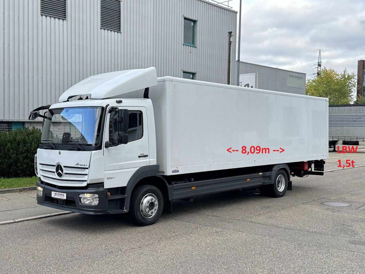 Mercedes-Benz Atego 1227L Koffer 8m LBW Klima Diff. Sperre - Box truck: picture 1 Mercedes-Benz Atego 1227L Koffer 8m LBW Klima Diff. Sperre - Box truck: picture 1