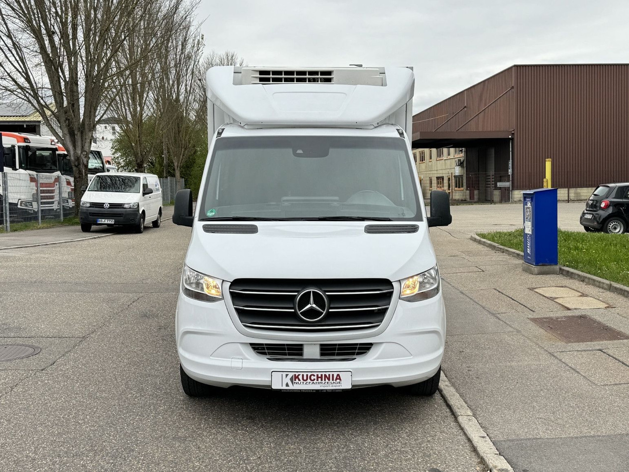 Mercedes-Benz Sprinter 316 Tiefkühl 3,3m TK V-500 MAX Luftgef. - Refrigerated van: picture 2 Mercedes-Benz Sprinter 316 Tiefkühl 3,3m TK V-500 MAX Luftgef. - Refrigerated van: picture 2